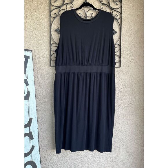 Athleta Santorini Cinch Dress - Size 2X - Black - Picture 3 of 10
